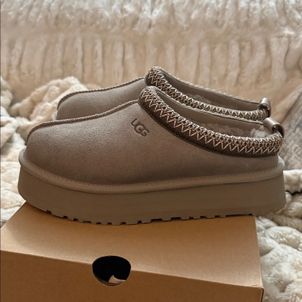 UGG Tazz II in Rich Brown - Picture 4 of 6